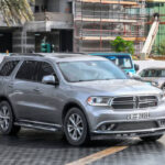 7 seater car rental in Dubai