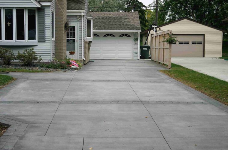residential concrete driveway