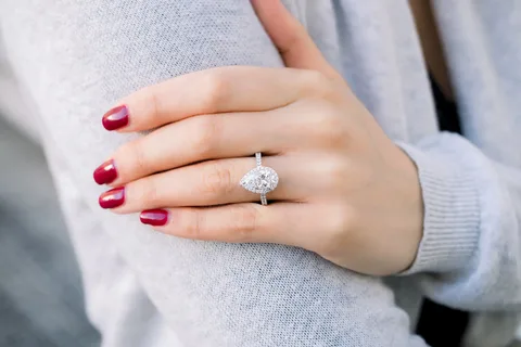 Durable engagement rings combine lasting strength, elegant design, and secure settings, creating timeless pieces that shine for a lifetime.