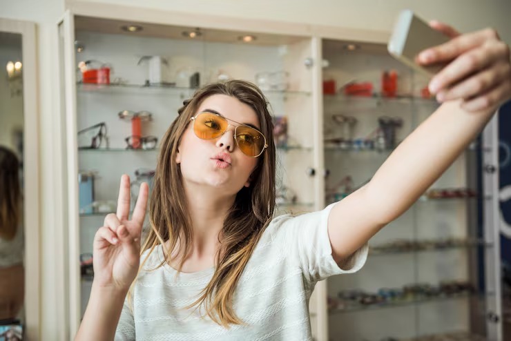 How to Find the Best “Optical Store Near Me”: A Complete Local Guide to Eye Care and Eyewear