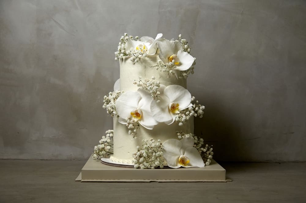 Step by Step Guide to Ordering the Perfect Custom Cake Online
